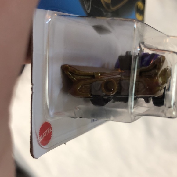 TV Series Gold batmobile - Picture 5 of 7